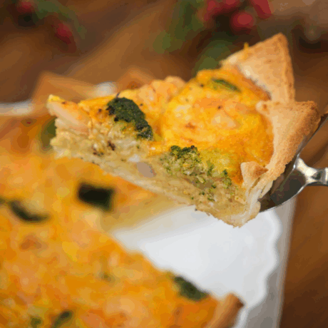 オマール海老のスープでビスク風キッシュ