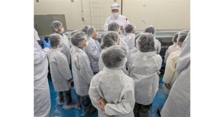 ～地元の子どもたちに働くことや食の大切さを伝える～<br>釧路丸水にて地元小学生の工場見学を実施